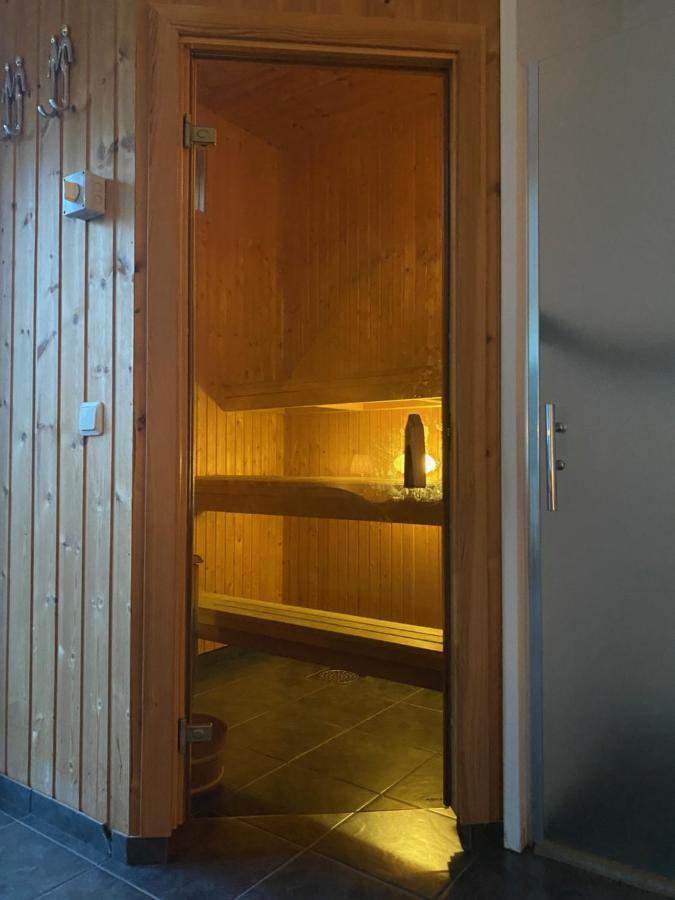 Skedala Horsefarm Apartment ฮาล์มสตัด ภายนอก รูปภาพ